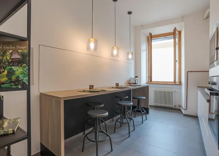 Apartament First & Urban Oasis - By Myhomeincomo