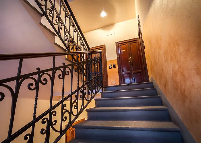 First & Urban Oasis - By Myhomeincomo *