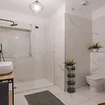 First & Urban Oasis - By Myhomeincomo * Комо