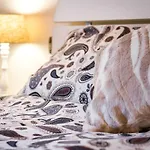 First & Urban Oasis - By Myhomeincomo * Como