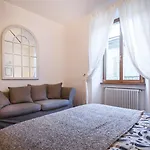 First & Urban Oasis - By Myhomeincomo * Como