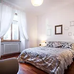 First & Urban Oasis - By Myhomeincomo Apartament Como