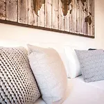 First & Urban Oasis - By Myhomeincomo