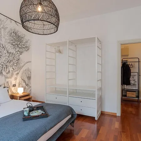First & Urban Oasis - By Myhomeincomo Apartment Como