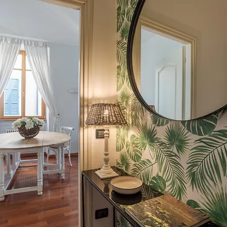 Apartment First & Urban Oasis - By Myhomeincomo