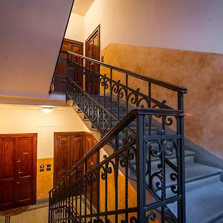 First & Urban Oasis - By Myhomeincomo Appartement Como