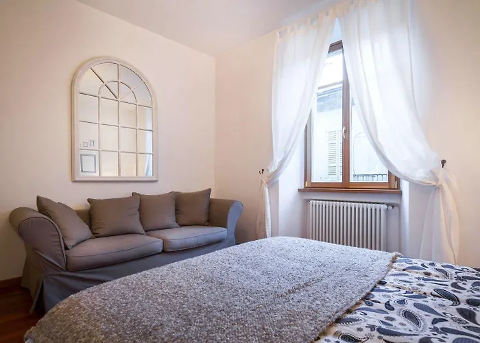 First & Urban Oasis - By Myhomeincomo * Como