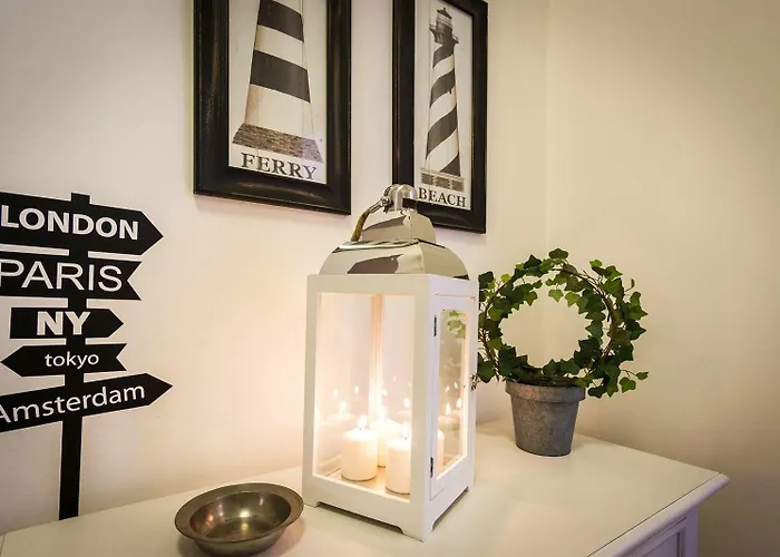 First & Urban Oasis - By Myhomeincomo *