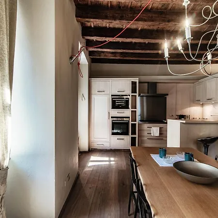 First & Urban Oasis - By Myhomeincomo Комо