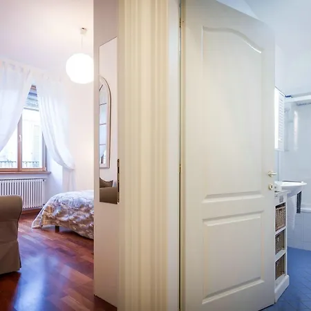 First & Urban Oasis - By Myhomeincomo